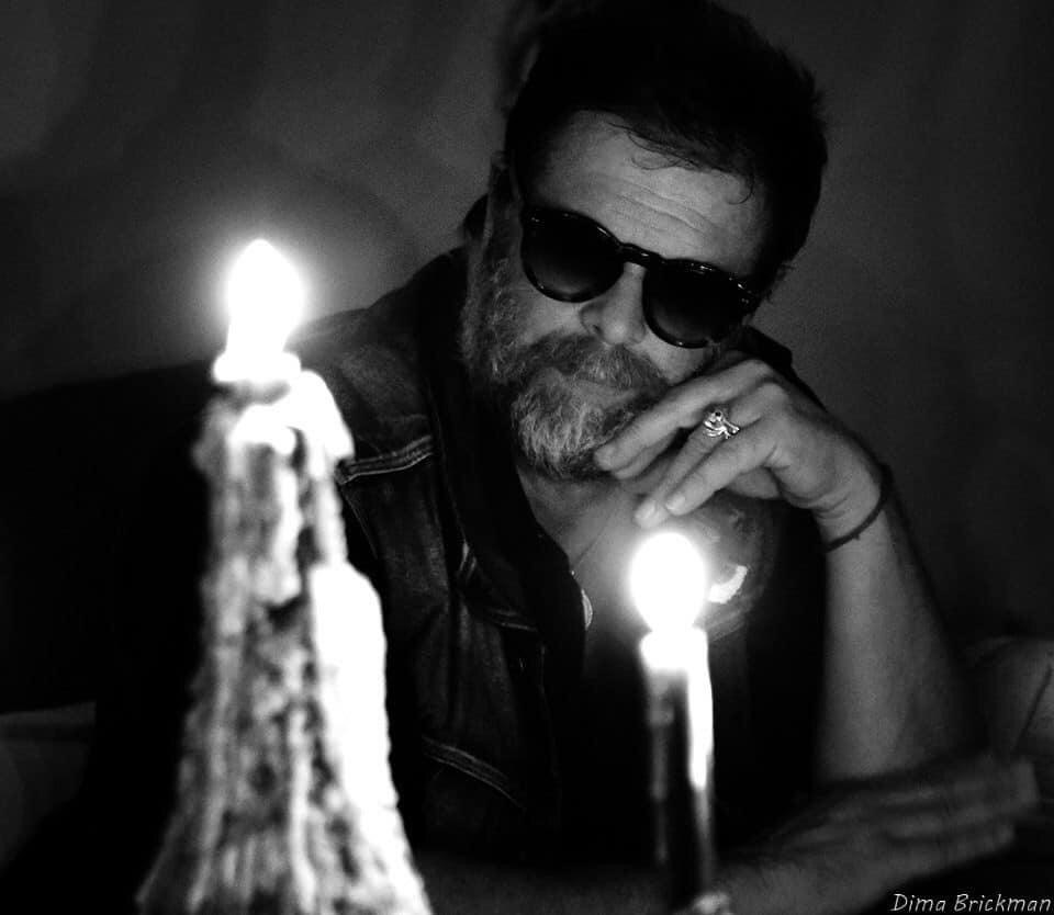 Brickman Candlelight